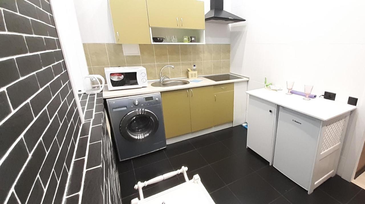 Viva Olive - Студия Со Спальней В Центре Krementsjoek Buitenkant foto